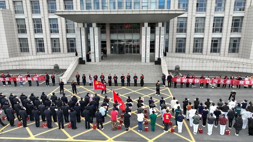 春暖花開(kāi)，英雄歸來(lái)！葫蘆島市第二人民醫(yī)院支援綏中醫(yī)療隊(duì)凱旋而歸~(圖3)