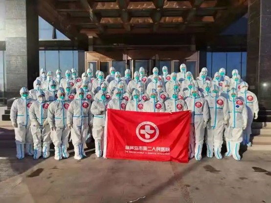 戰(zhàn)疫一線|6萬人次，市二院核酸采樣醫(yī)療隊(duì)支援綏中的第24天！(圖12)